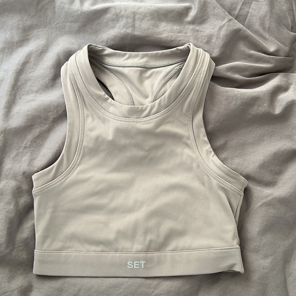NWOT SET Active Crop - Picture 4 of 5
